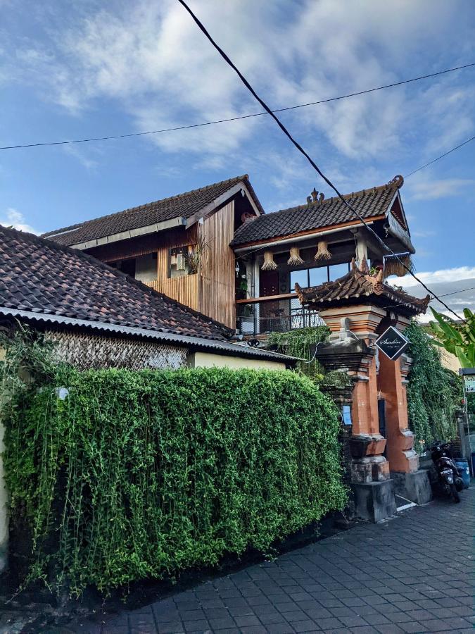 Sunshine Vintage House Hostel Ubud  Exterior photo